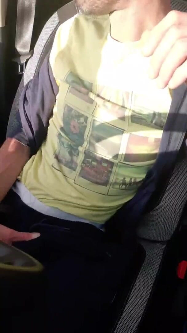Mickacam: In my car