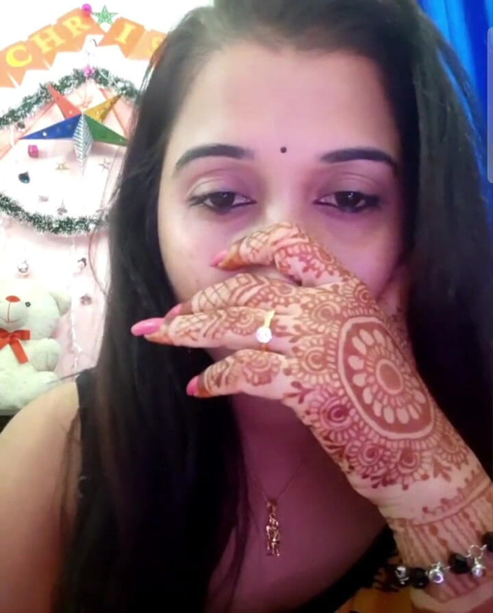 Kanchan devi: Chytrá Bhabi Tvrdá pumpování kundičky na videohovoru