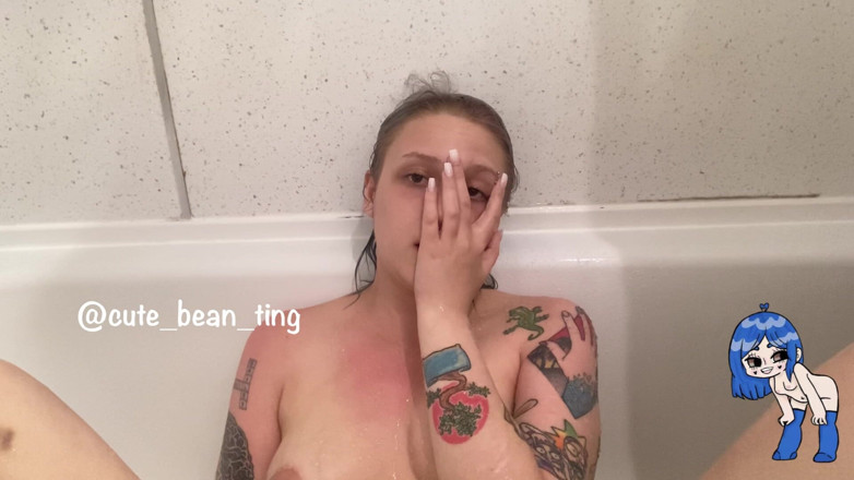 Alice Bean: Mandi Agony yang cantik