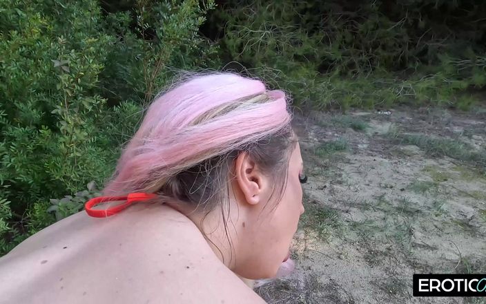 German bitch hunter: Blonďatá Sexy 20letá holka je tvrdě ošukána německým lovcem děvky