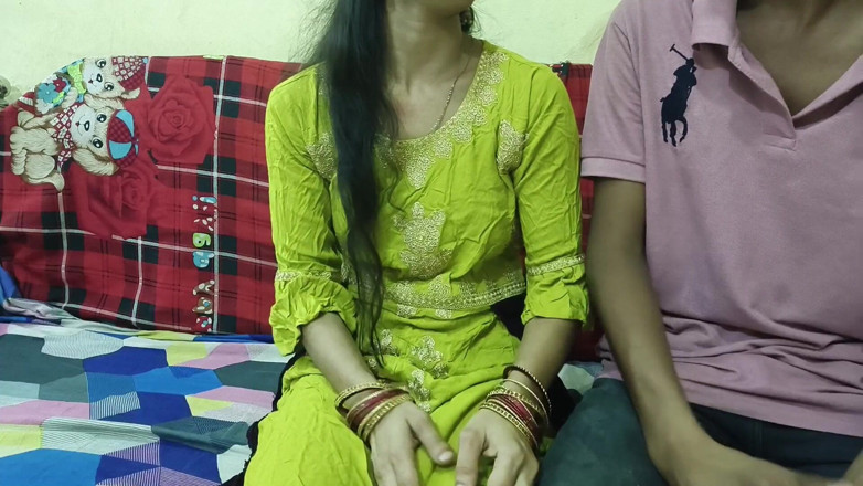 Your kavita bhabhi: Indian Bhabhi Into Room of 18 Year Old Stepson Having Sex