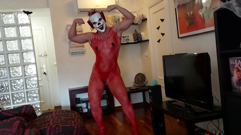 Danaxmuscles: Nadržená a děsivá pro tebe