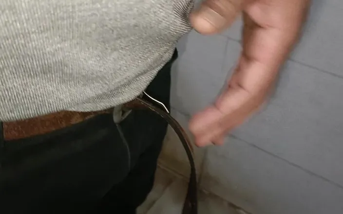 LovedSunsine1990: My Penis Fan Is for Sex