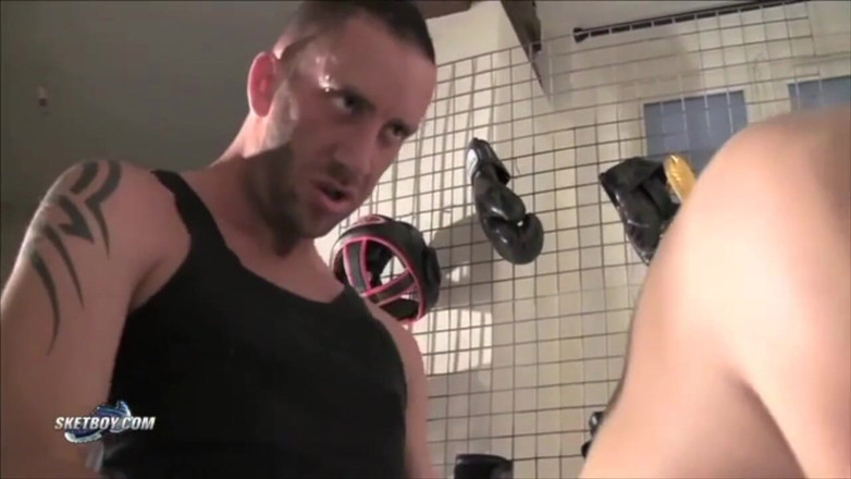 Sketboy: Sketboy - Jerks off in a locker room