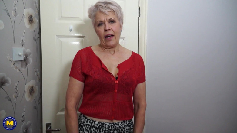 Mature NL: Lady Sextasy เป็นยายเซ็กซี่ที่สุดในอังกฤษคนหนึ่ง!