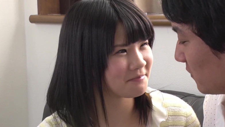 Caribbeancom: Japanese teen is pleasuring an older guy's pecker