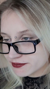 Ashtraygirl