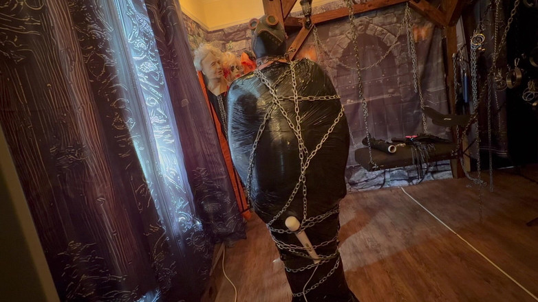 Aaexperiencesltd: Bahagian 3:- Domina Satana &amp; Beg Lelaki dan Belas Kasihan