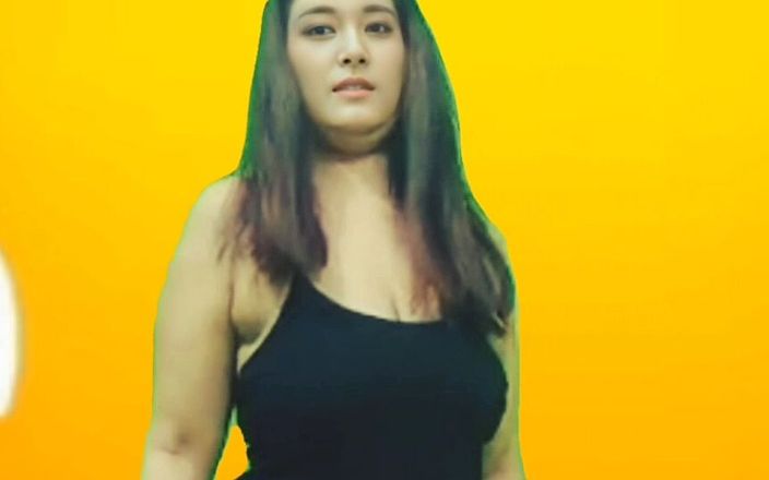 Tasty foundation: Ibu tiri seksi di sini