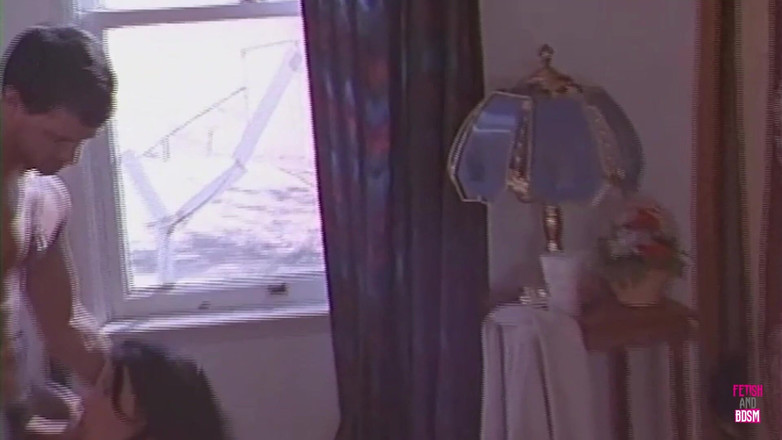 Fetish and BDSM: तीन सेक्सी लोगों का समूह अच्छा तेज़ करके कामुक भाप भरा मज़ा ले रहा है