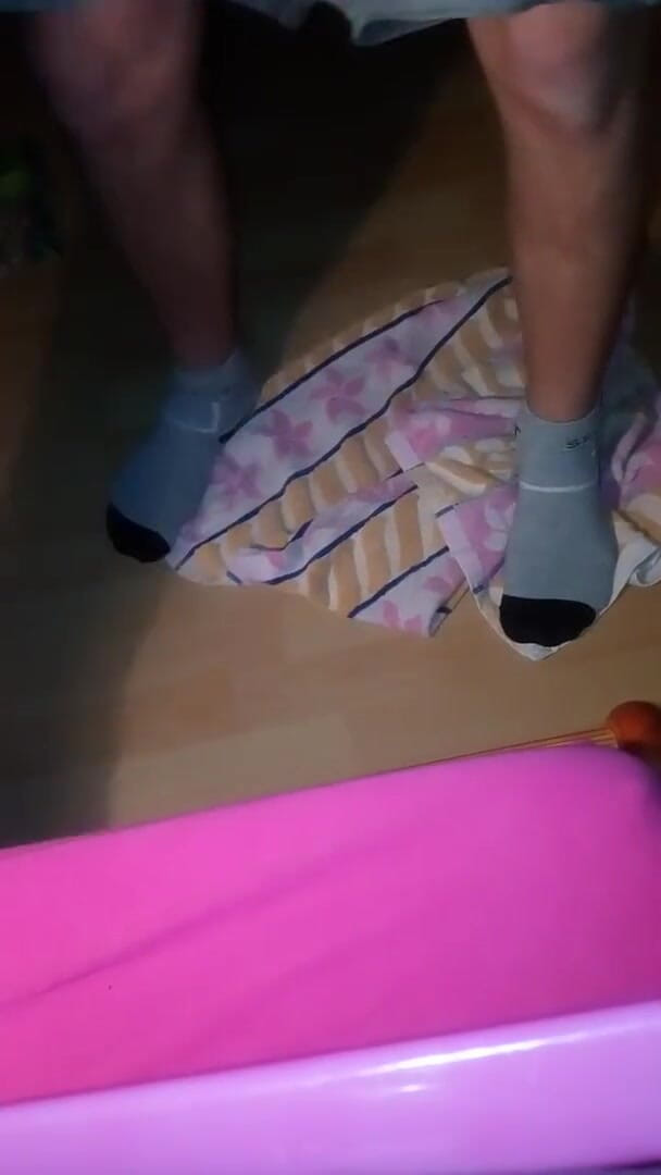 Sweethole: Teen gay yummy ass riding on my dildo