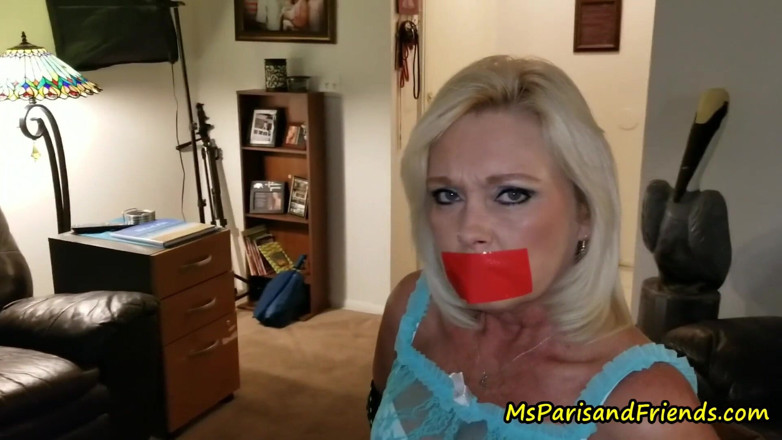 Ms Paris and Friends: Parigi, tutti legati