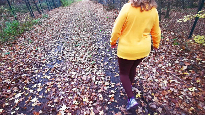 Bouncy Tits Action: 젖탱이 훈련 9일 - 풀영상