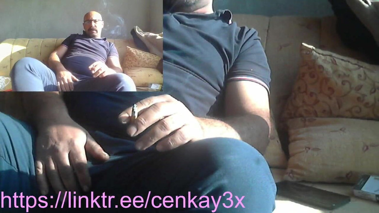 CenkAy: Ayah sedang mengudara