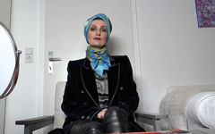 Lady Victoria Valente: 2 bufandas de seda azul estilo