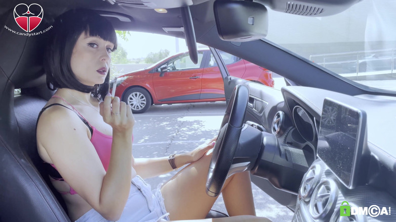 Candystart Videos: Palenie w samochodzie, Marlboro Long