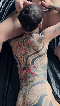 フェムドムセックス - 舞台裏 - クリエイティブモードでのピッグバグズのセックス