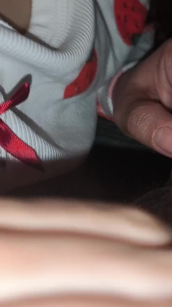 Moroccancouple: Video terbaik gadis arab lagi asik nyepong kontol dan ngentot...