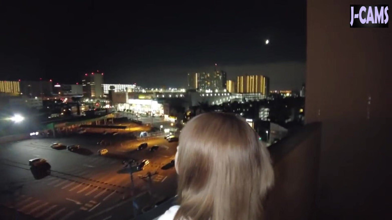 J-Cams: Tease luar ruangan. Gadis nakal dan pelepasan terkendali bagian 5