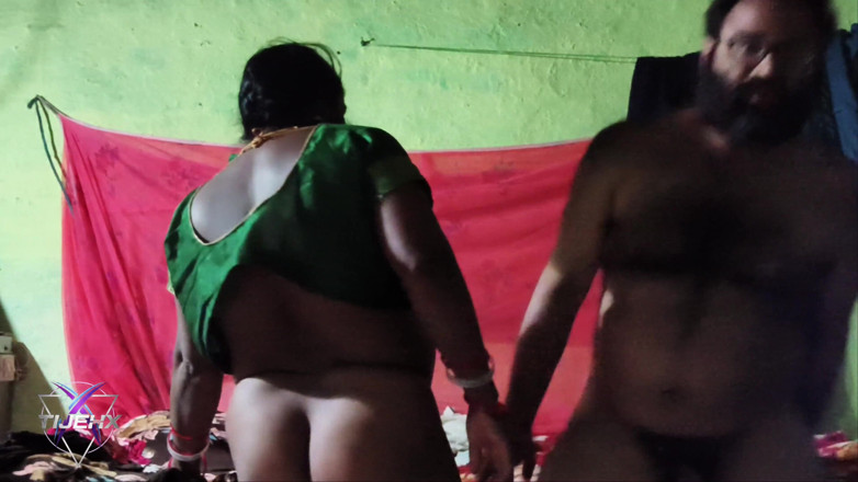 TijehX: Indian Boy Fucking Sexy Hot Bhabi in Her Room