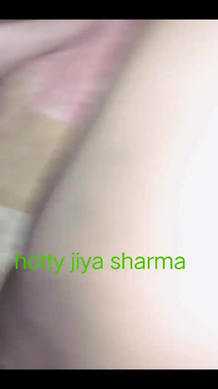 Desi Club House: Madrastra follando por hijastro al aire libre