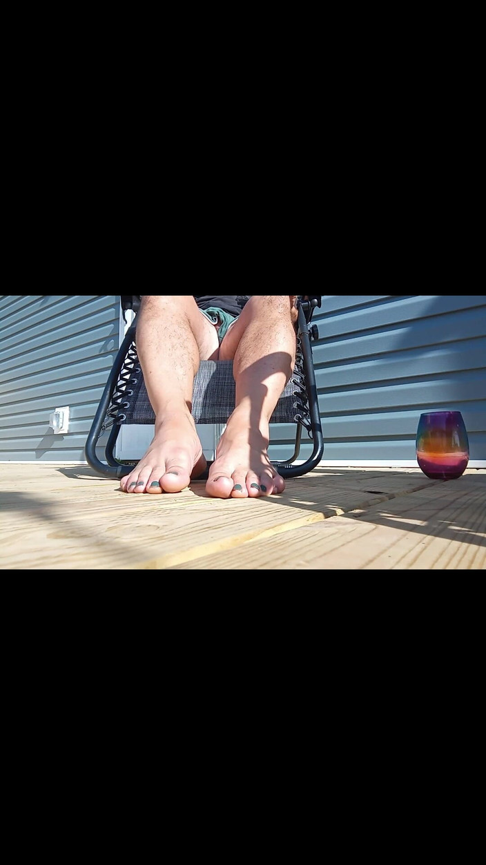 Midsouth Foot Fetish: 另一部关于我的脚和鸡巴的视频。