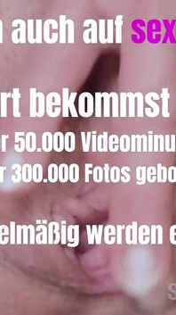 Nadržená babička masturbuje