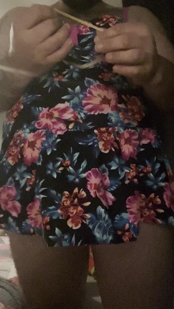 Shaun Cbt: Kuk och boll bondage med Crossdress och Butt Plug Inside