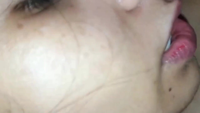 Hot Sis: Latika Wielkie Ostry seks z mężem