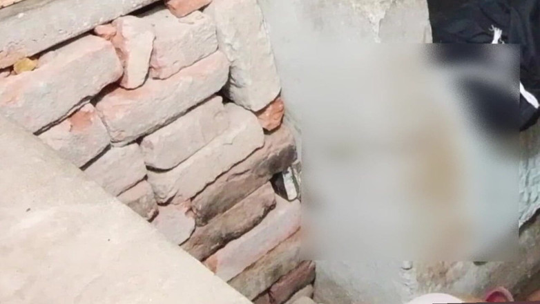 Abida pavreen: 승진을 위해 떠난 상사의 마누라, 힌디어 추다이 비디오