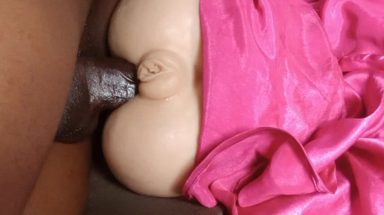 Bangcum8: Трахаю дупу анальної ляльки, як моя подруга, домашня дівчина