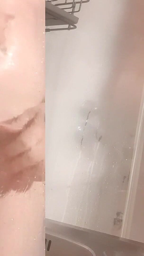 Mature Transcock-washing in the Shower (Trans fur bitch)