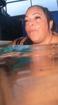 Podwodny sex oralny