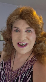 Я Хочу Пососать Большие Волосатые Члены!