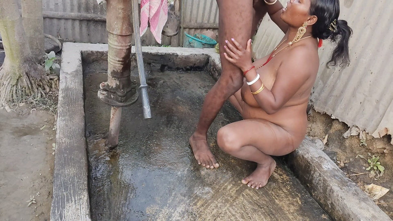 Sexydeb: Bhabhi Ki Chudai Karte Samay Peshab Laga