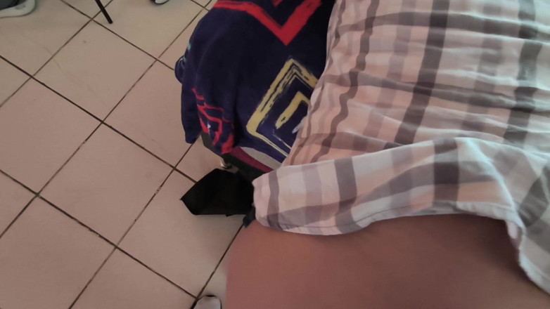Moo DBOXXX: Siamo stati quasi scoperti! Faccio sesso con la moglie del...