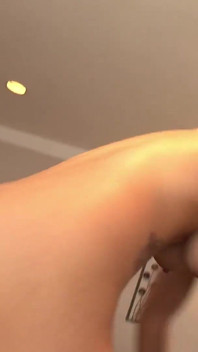 Il primo anale di danica james, la bella 20enne!