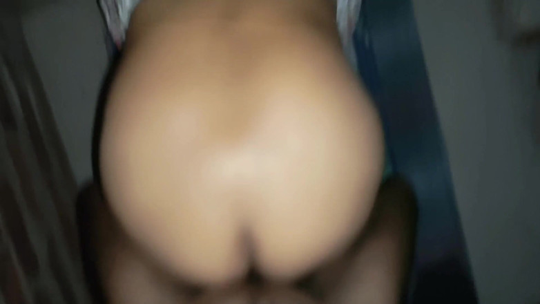 Happyhome: La bella indiana è stata scopata hardcore dal vicino sulla terrazza...