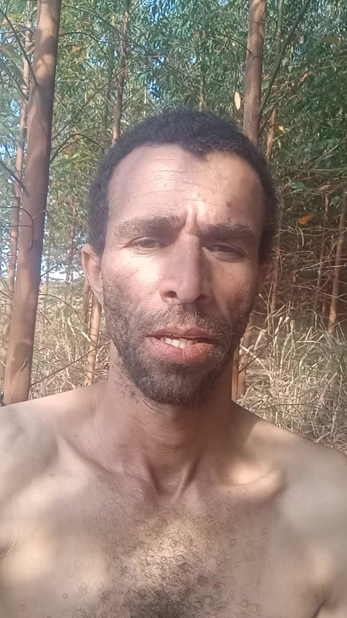 Osmar gn: Showing My Hard Penis for the Whole World to See