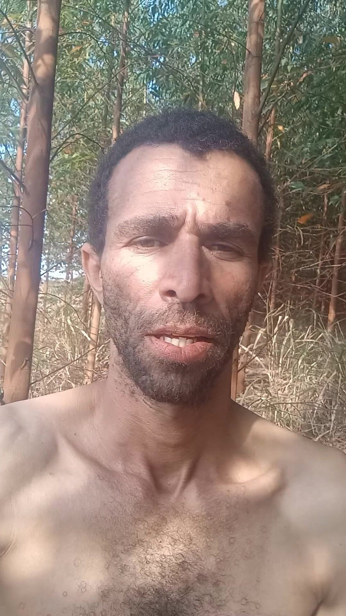 Osmar gn: Showing My Hard Penis for the Whole World to See