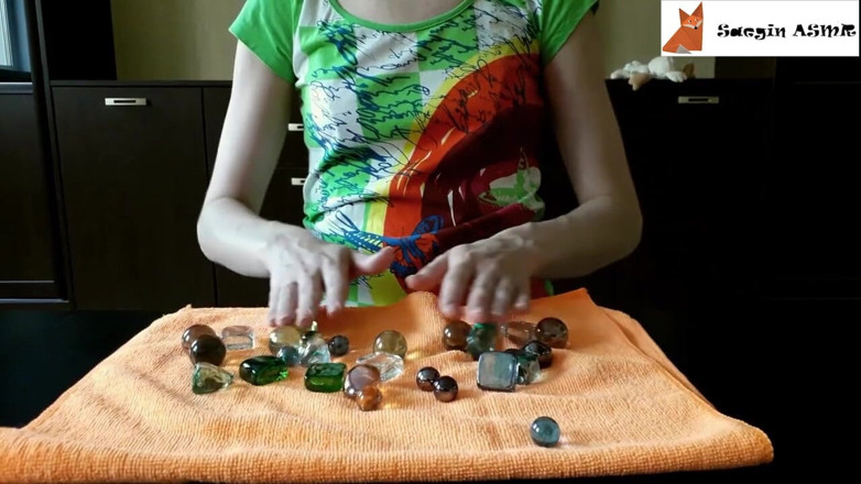 Saegin: 2[ASMR] Szklane kulki i kamyki (nie mówię)