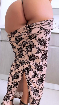 Big Booty Latina Stepmom Wants Stepson Cock