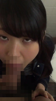 13 Amateur Girls Who'll Give Blowjobs Anywhere Vol. 5