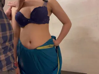 Kleermaker verleidt Bhabhi ft. Sammy Sins & Alisha Singh