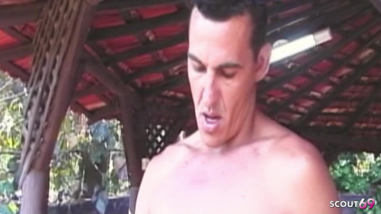 Shemale TS Collection: Chlapi šukají ve trojce Shemale venkovní anál