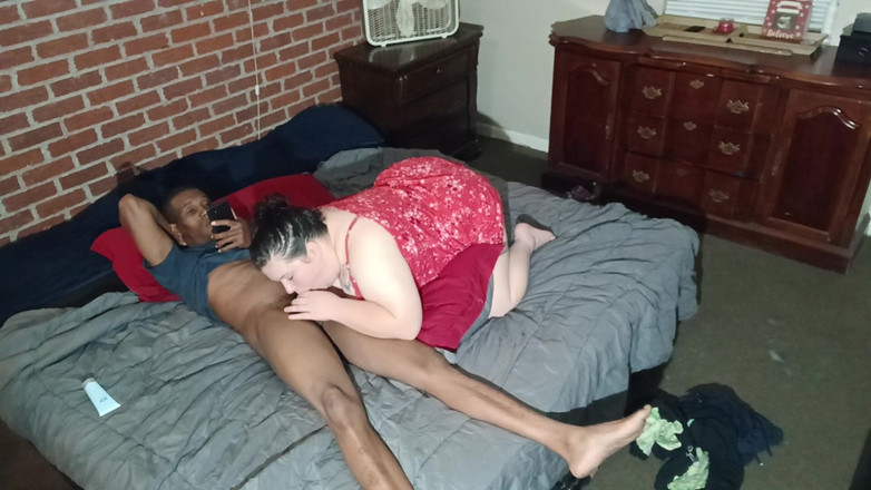 Sloppylynn: 젖가슴을 빨고 젖을 빠는 18살 소녀