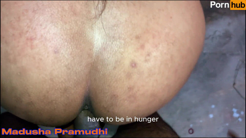 Tiyana: Soțul o fute pe soție în poziția misionarului și pe la spate