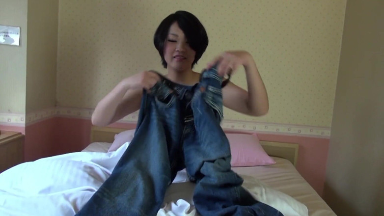 JAPAN IN LOVE: Kız arkadaş japon sahne 4_hairy Japon genç kız sert sikişten sonra...