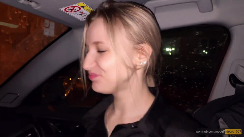 Stacy Starando: Di nuovo la sorellastra si è offerta di succhiarmi in macchina,...