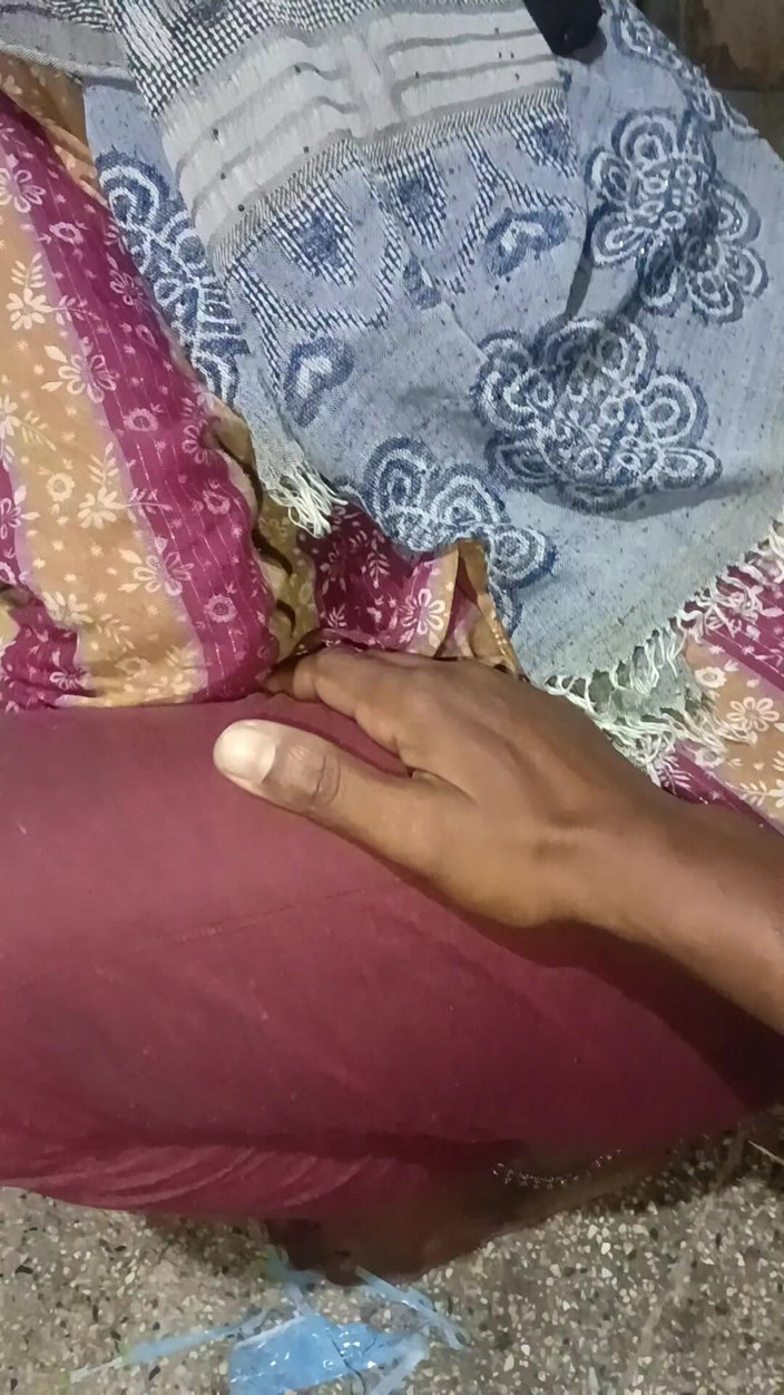 Bhabhi UP: Nedovolená vztah nevlastního bratra a nevlastní švagrové s Indkou